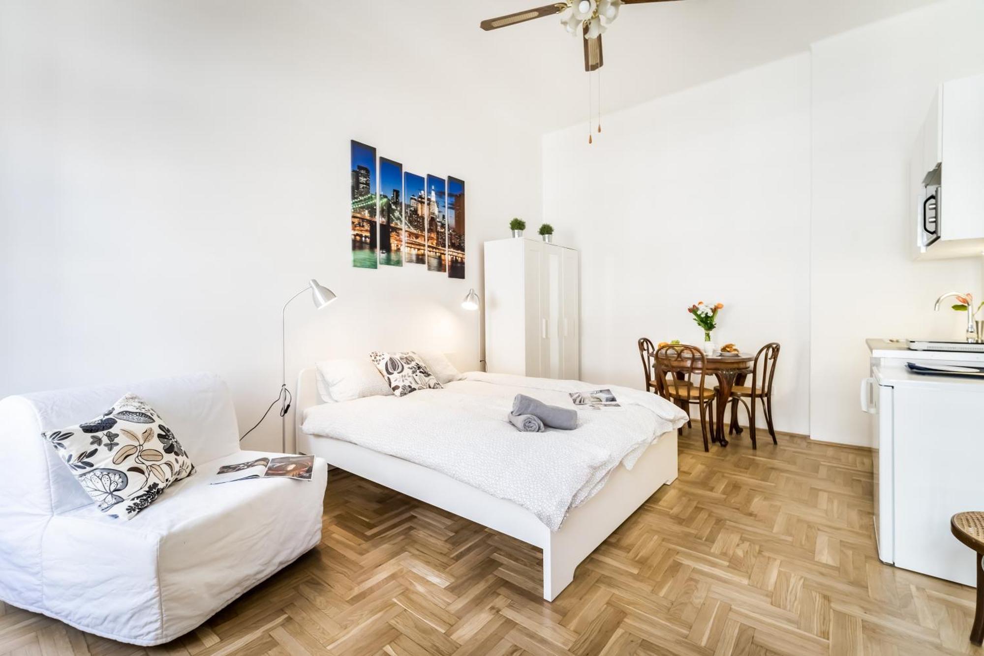 Corbie Downtown Apartment Budapest Exterior foto